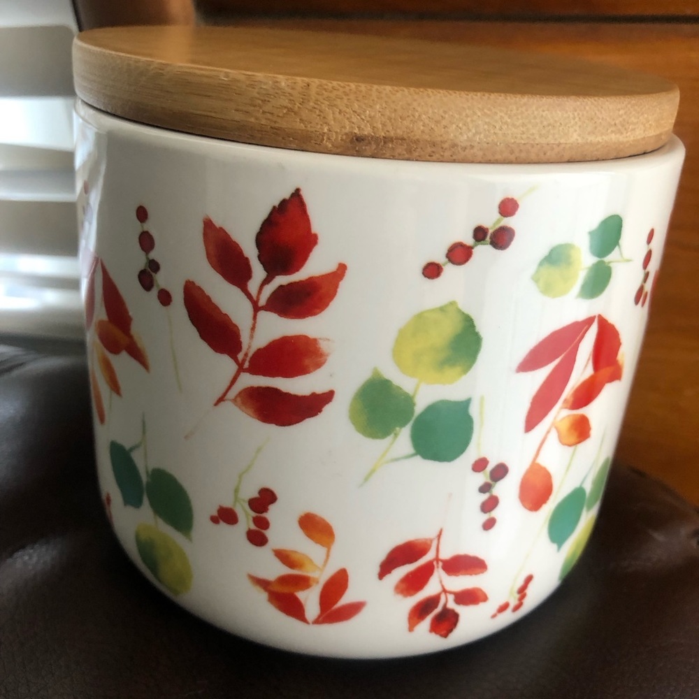 Ceramic fall decor container - Picture 3 of 6